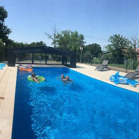 Alaguyauder le KOTA Bed & Breakfast Chatillon-sur-Broue Dış mekan fotoğraf